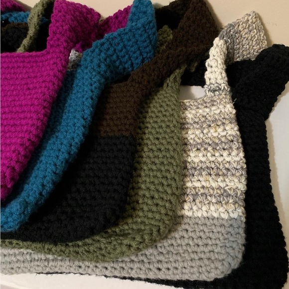 Meet your Posher, Debra  - Welcome to my world of  🧶 Handmade Crochet Creations - Picture 6 of 9